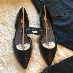 Adorable Black Flats